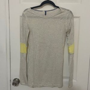 Lululemon long sleeve t shirt